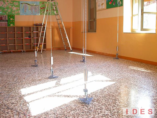 brescia-scuola-media-mameli-2 Scuola Elementare "G. Mameli" - Brescia - Prove di carico su solai